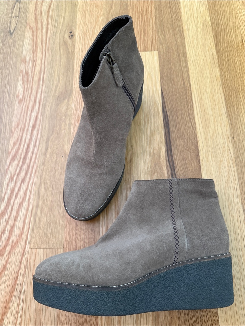 Aquatalia Taupe Suede Wedge Ankle Booties